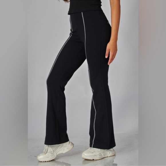 Black Star Detail Flare Pants - Picture 5 of 9